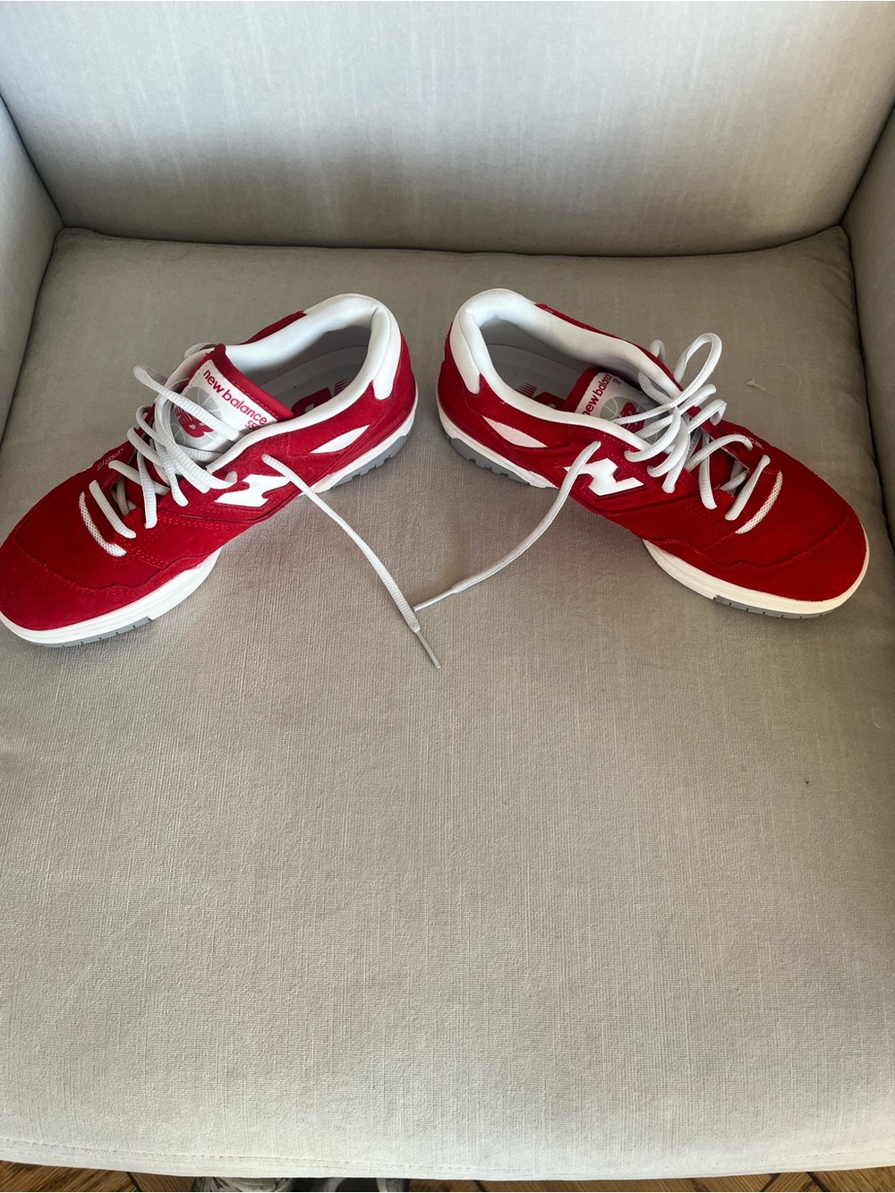 Unworn, Brand New New Balance 550
Suede Pack Team Red M Size 7.5 - Picture 10 of 13